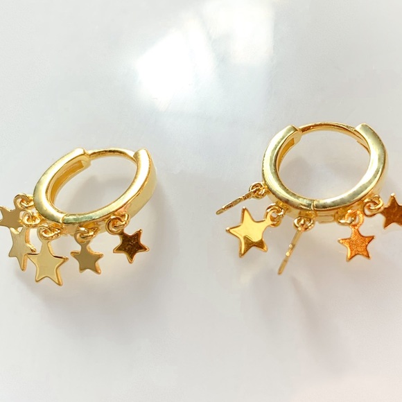 18K GOLD TASSEL STARS EARRINGS, NICE EARRINGS, CUTE EARRINGS - Picture 4 of 4